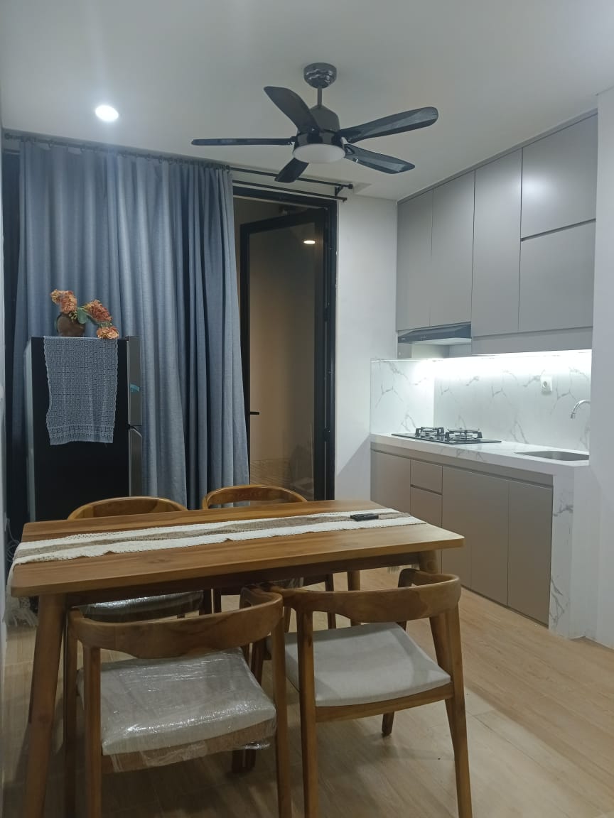 Rumah Disewakan di Cluster Uptown Lippo Cikarang